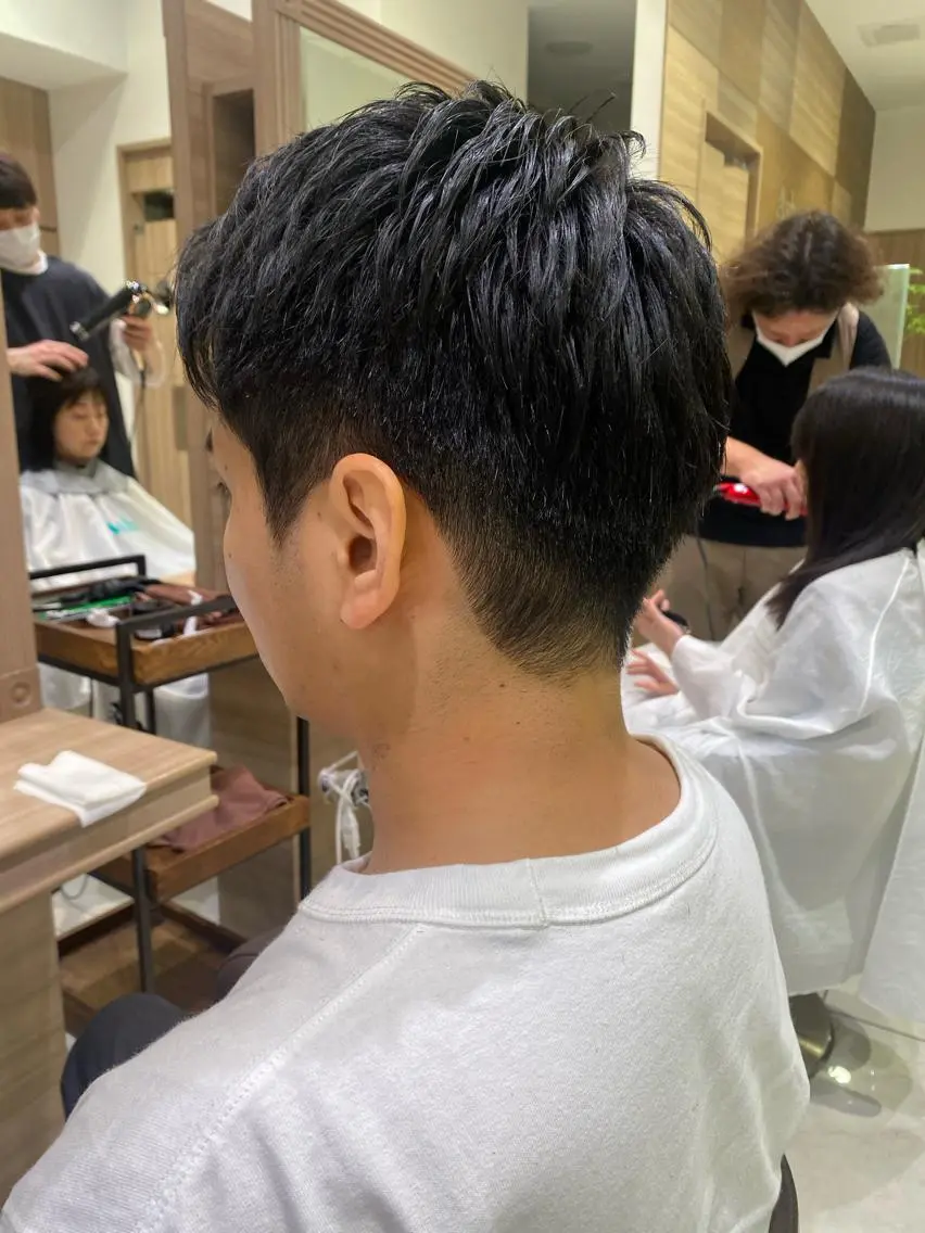 カット + シャンプー + ヘッドスパの写真