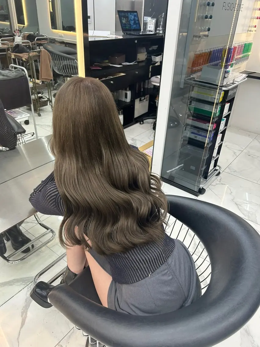 ロング カラー 透明感カラー ヘアカラー 笠間 啓聖のヘアスタイル