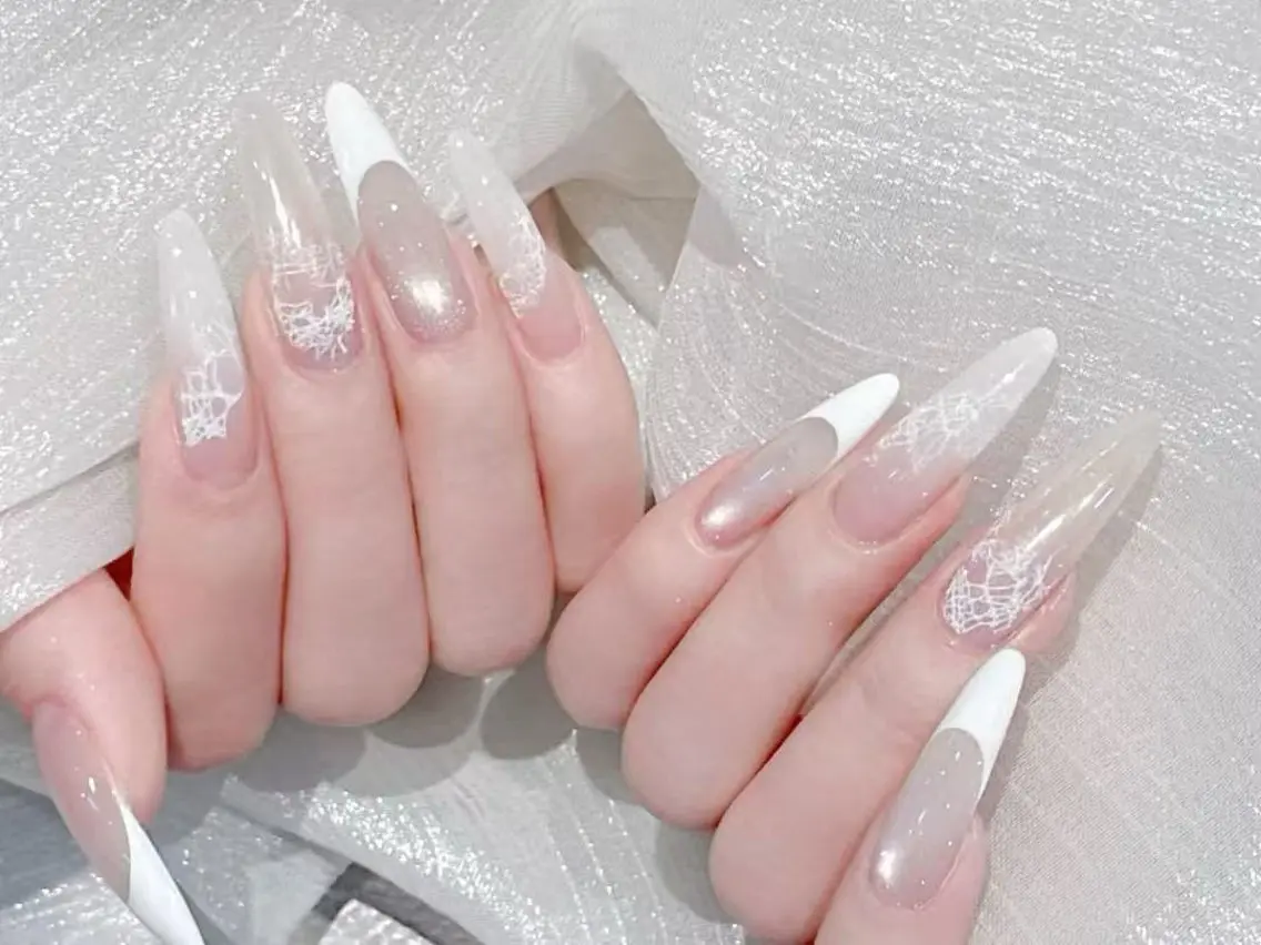 ネイル 💅🏻 ayakaのネイルデザイン