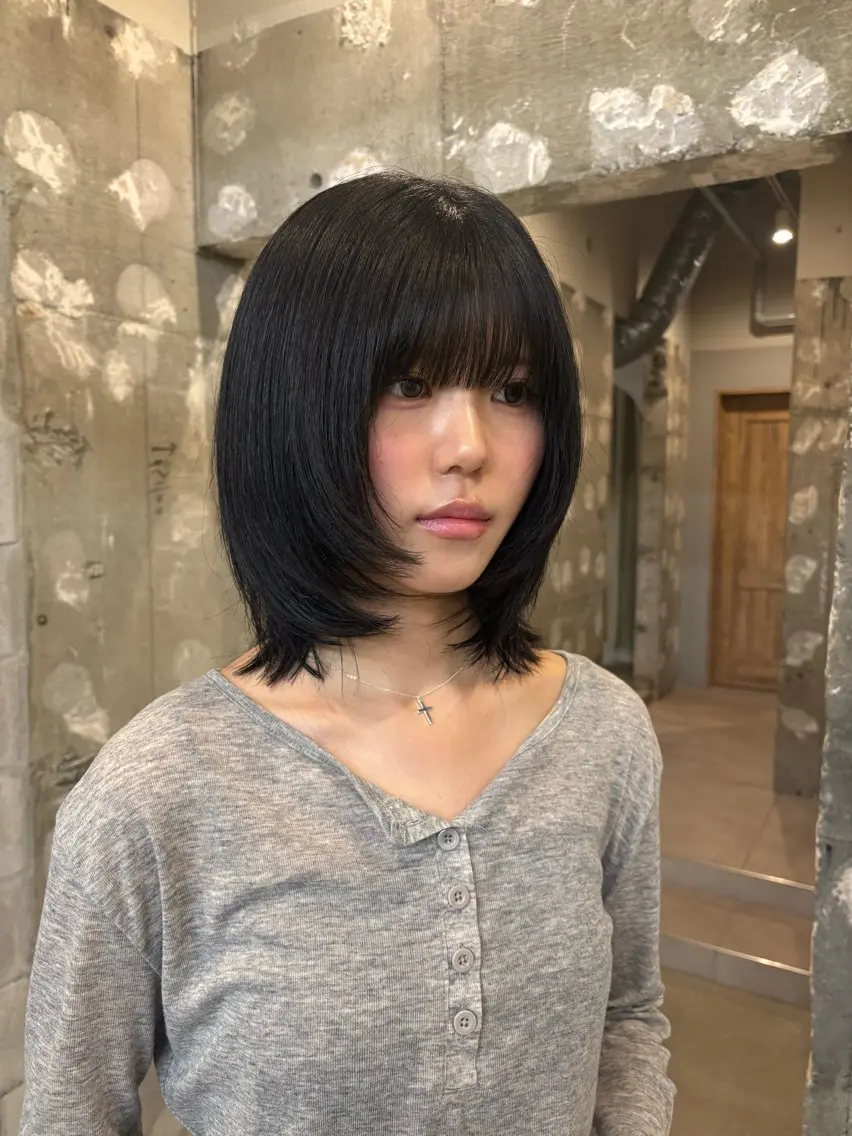 ショート レイヤーカット ウルフカット ナナ/ SYS by fitのヘアスタイル