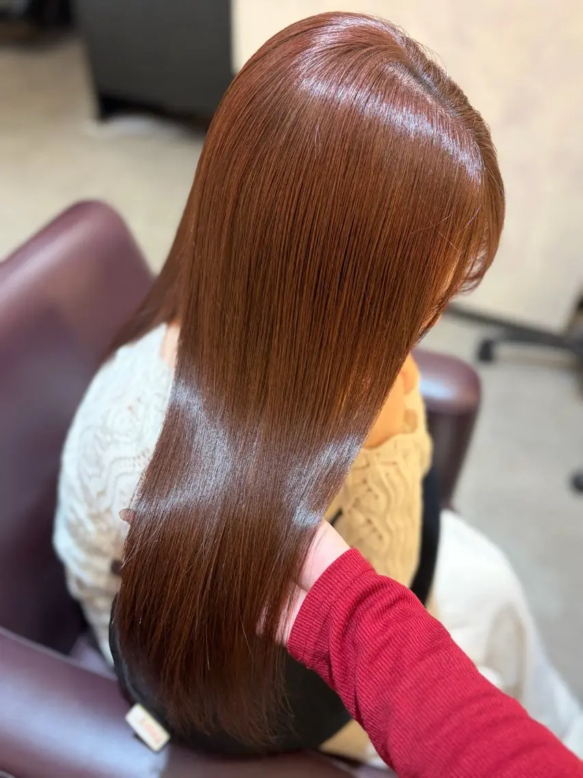 ロング ヘアカラー 佐野 叶羽のヘアスタイル