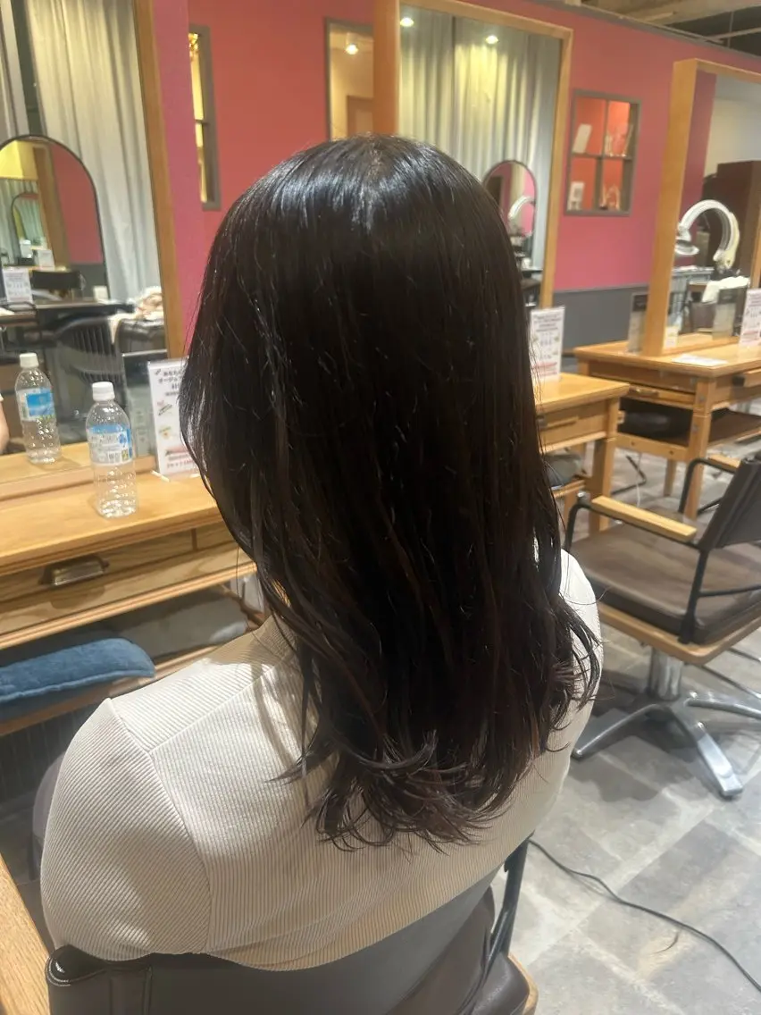 ミディアム カットモデル 梅田 YUKINO 🩷のヘアスタイル