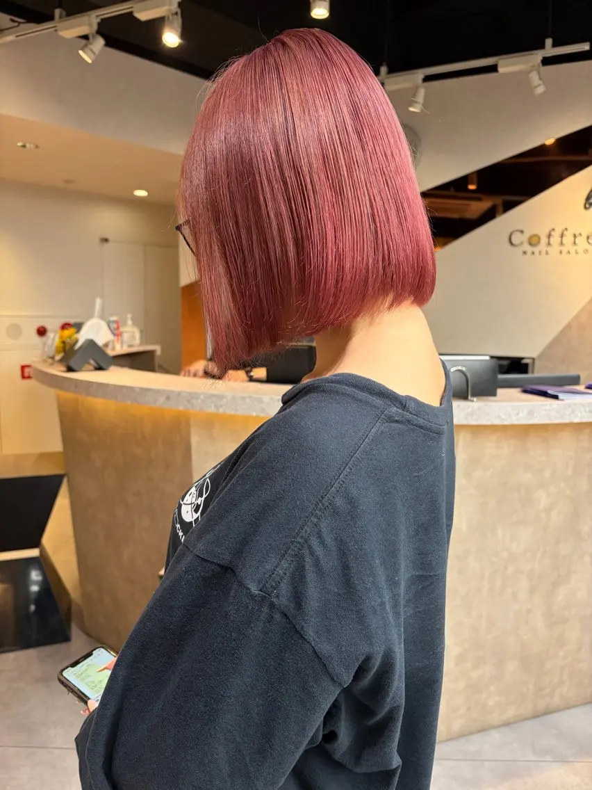 ショート カラー も も えのヘアスタイル