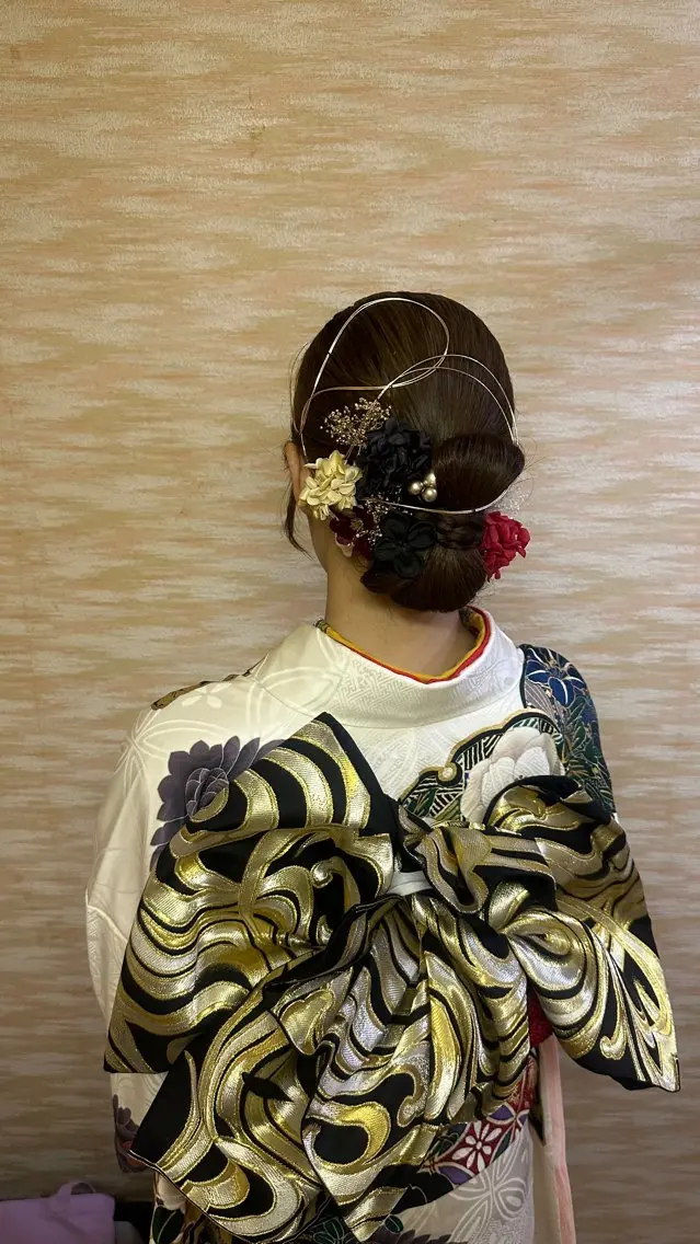 ヘアアレンジ 成人式 結婚式・ブライダル 着付け ヘアメイク🌷 着付👘ハルのヘアスタイル