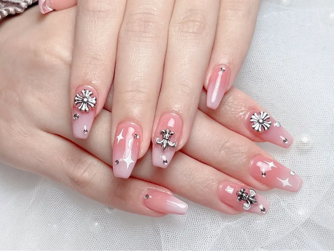 ネイル Only.1 Nailのネイルデザイン