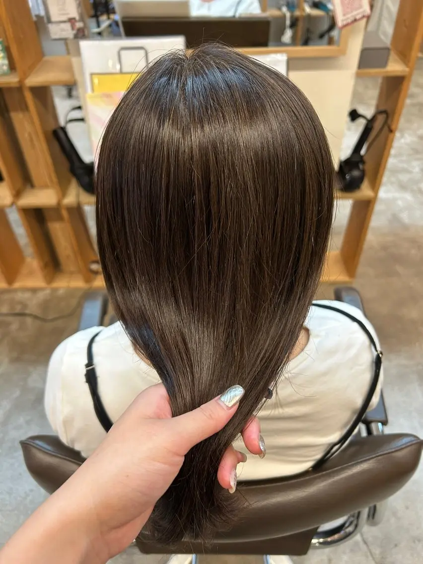【平日限定】似合わせカット+髪質改善ストレートリタッチ+スタートチケット  別途ロング料金有りの写真