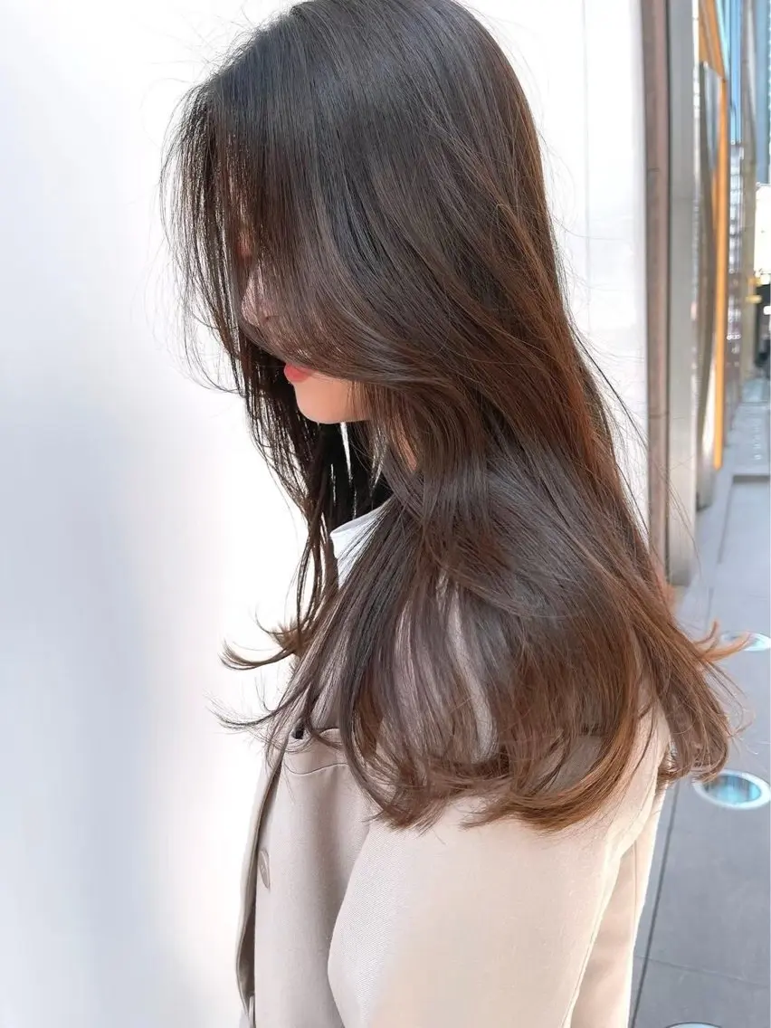 カラー ブラウンカラー 透明感カラー🩵艶髪 ⟡.· asamiのヘアスタイル