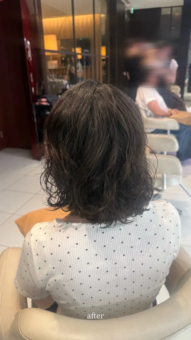 ミディアム パーマ カット パーマ トリートメント 似合わせカット✂️ 🫧透明感カラー🫧のヘアスタイル