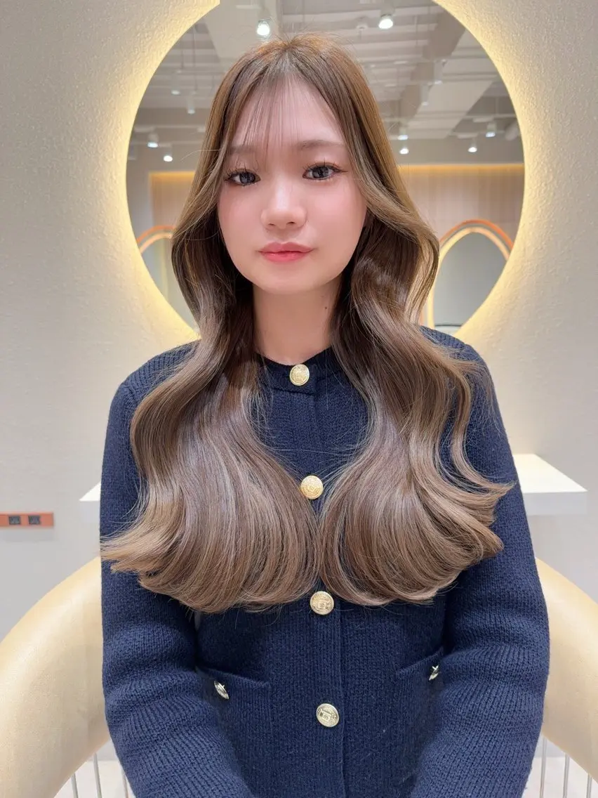 セミロング カラー カット ヘアカラー トリートメント 縮毛矯正✨🫧 レイヤー川村利幸のヘアスタイル