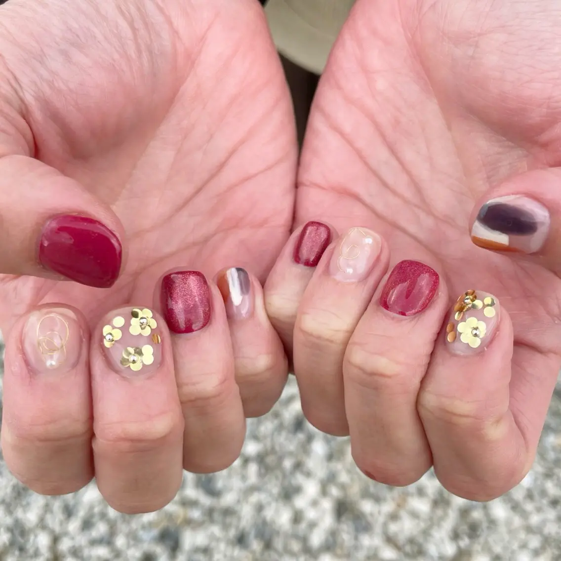 ネイル ボルドー クリアネイル ハンドネイル y-neil | ニュアンスネイルのネイルデザイン