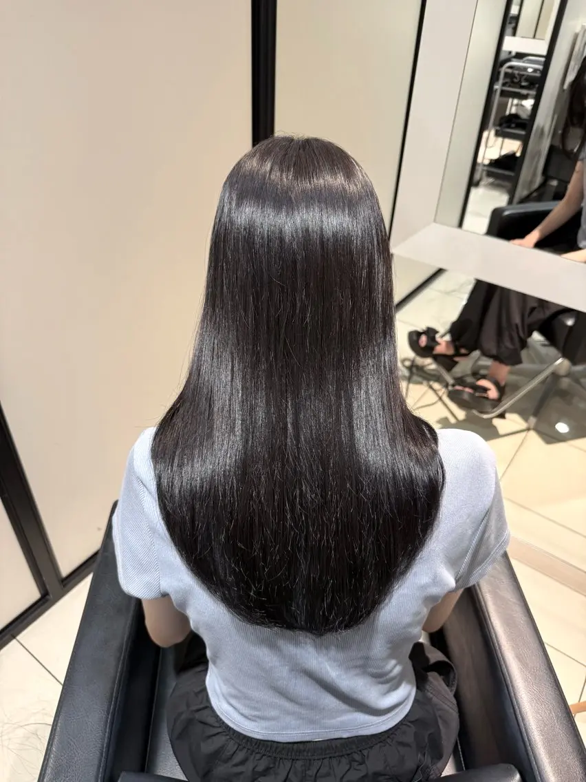 ロング カラー グレージュ ラベンダーカラー ラベンダーグレージュ ラベンダーグレー カット ヘアカラー トリートメント グレージュ/レイヤー /韓国ヘア/RISAのヘアスタイル
