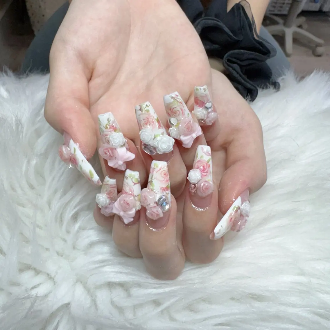 ネイル ハンドネイル 🎀nana🫧 ワンホンネイル🎀のネイルデザイン