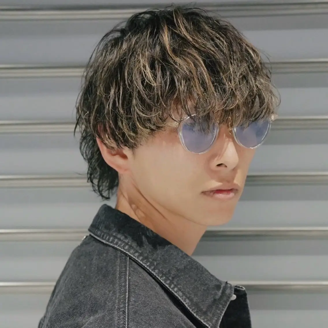 ショート カラー パーマ トリートメント 稲村侑斗ルーズパーマ メンズパーマのヘアスタイル