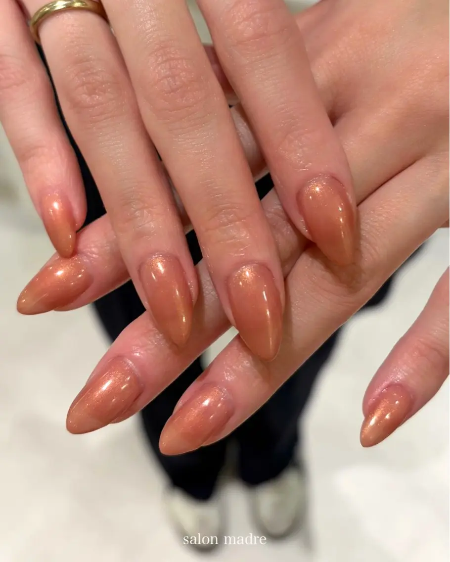 ネイル ワンカラーネイル オレンジ ピンク salon madre Sakiのネイルデザイン