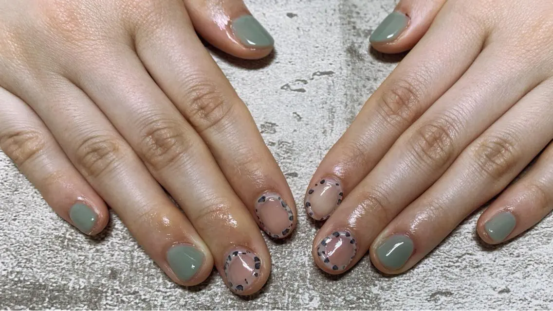 ネイル ハンドネイル mogunail &blowのネイルデザイン