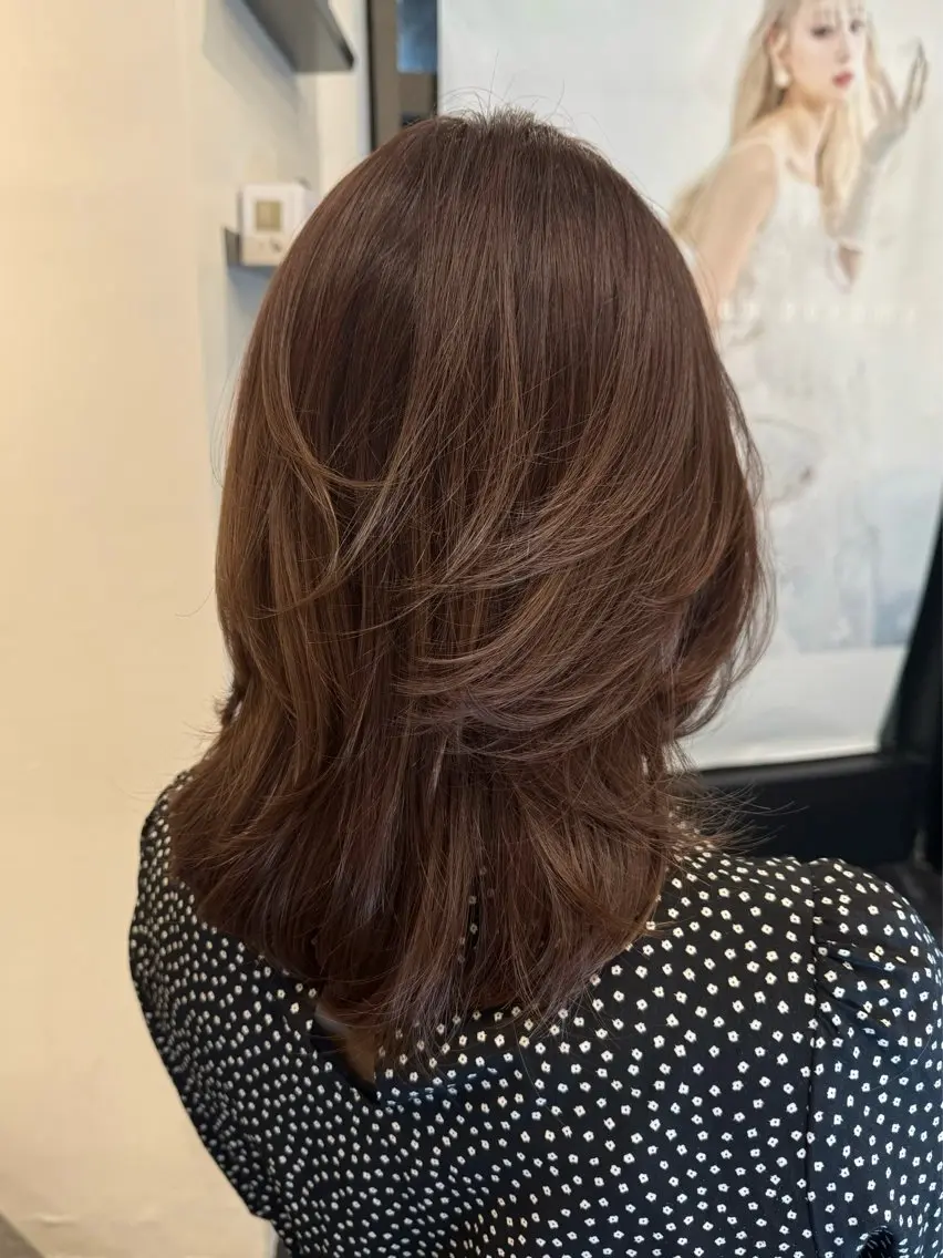 ミディアム カラー 艶カラー♡クール トレンドヘア♡アユミのヘアスタイル