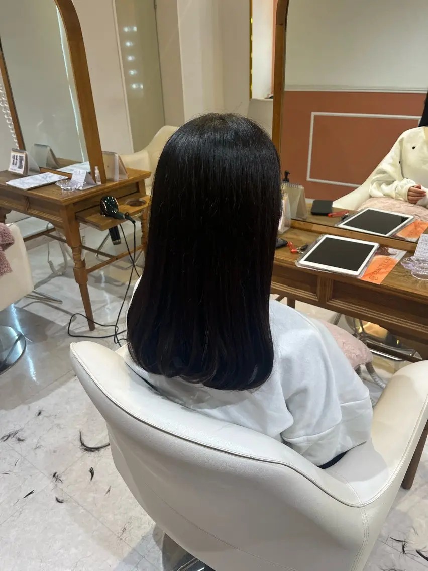 ミディアム カット トリートメント 梛木 唯のヘアスタイル