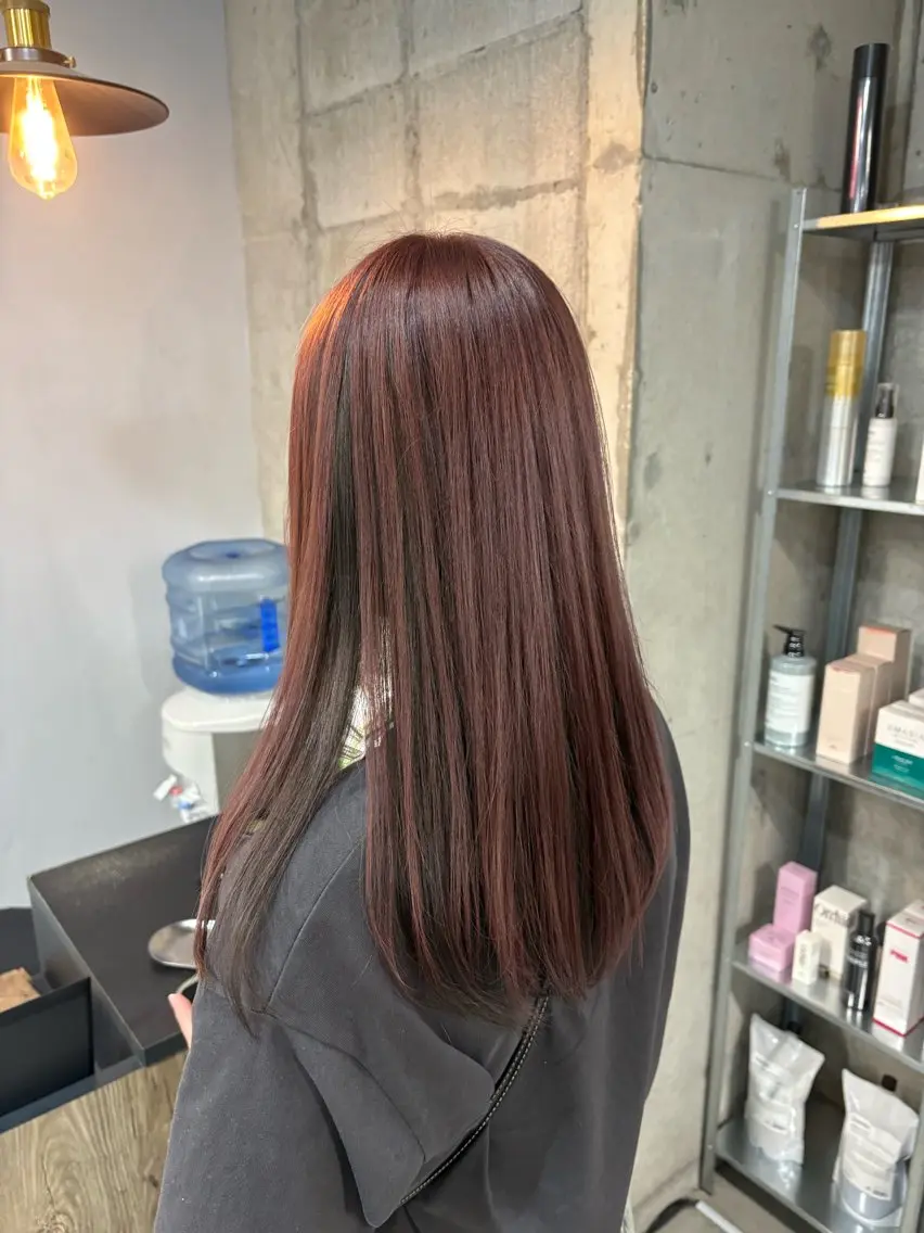ロング カラー ヘアカラー noa 寒色系カラーブリーチのヘアスタイル