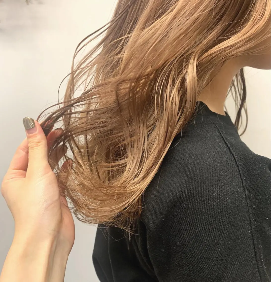 ロング ヘアカラー トリートメント newi 京橋 【yuuki】のヘアスタイル