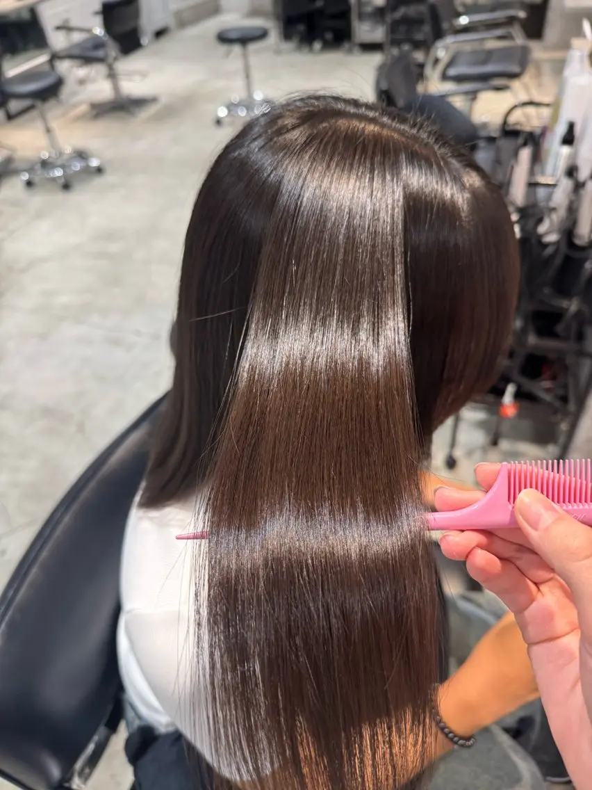 ミディアム 縮毛矯正 ブリーチモデル募集中 ゆな🎀のヘアスタイル