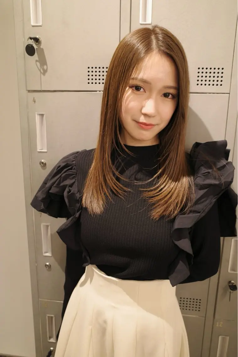 セミロング カット ヘアカラー 【天満1艶髪】潤艶/ 髪質改善🌹釣本竜哉のヘアスタイル