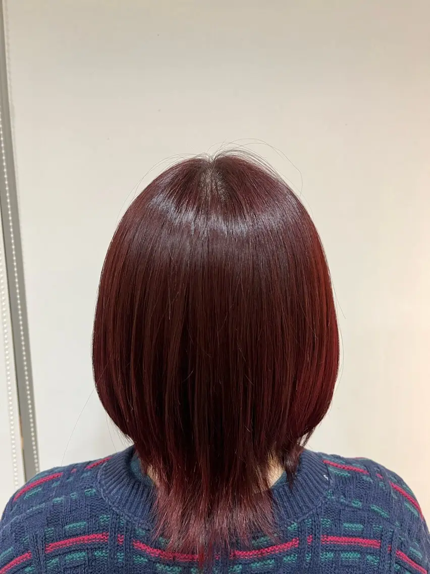ショート カラー ブリーチ ブリーチなしカラー ヘアカラー 栗林 惟のヘアスタイル