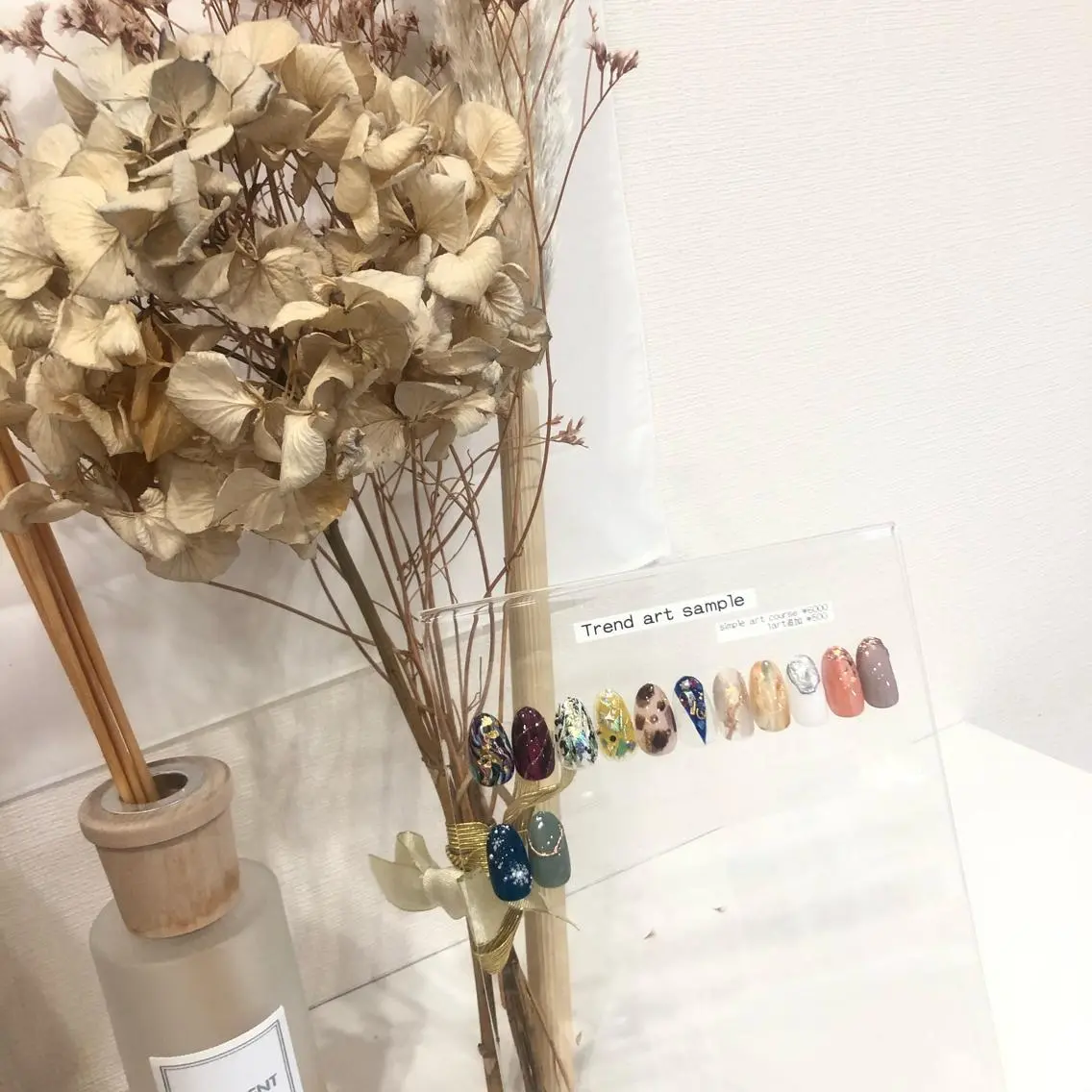 ネイル アートネイル シンプルネイル nail salon monailのネイルデザイン
