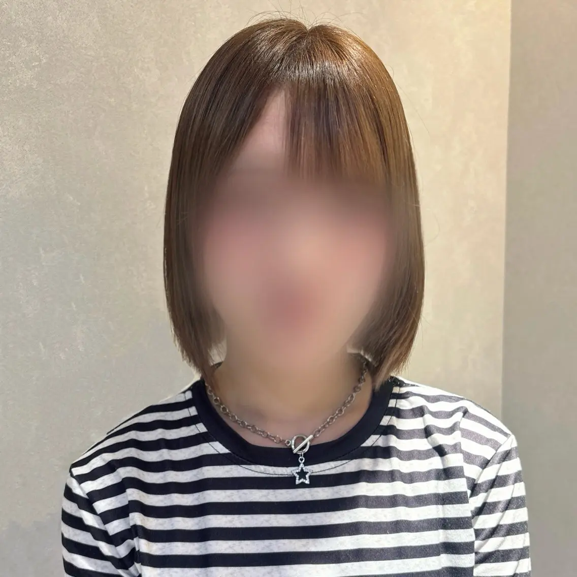 ミディアム カラー ヘアカラー 𝐿𝑒𝑒 四ツ橋 𝑅𝐴𝑁𝐴のヘアスタイル