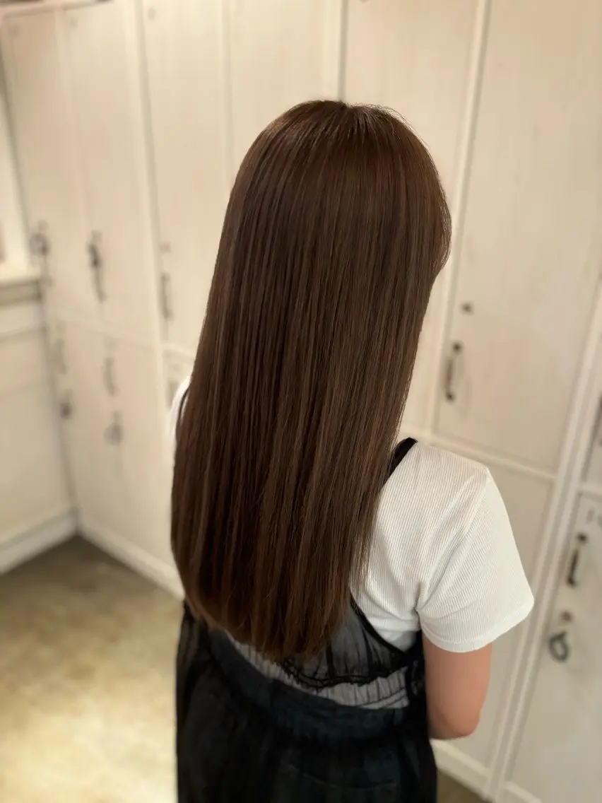ロング カラー ブリーチ グレージュ ミルクティーグレージュ 髪質改善カラー ベージュ🤎YUMEのヘアスタイル