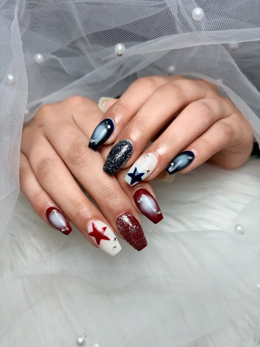 ネイル アートネイル 長さ出し ジェルネイル 韓国ネイル マグネットネイル ハンドネイル Cloudy Chan Nailのネイルデザイン