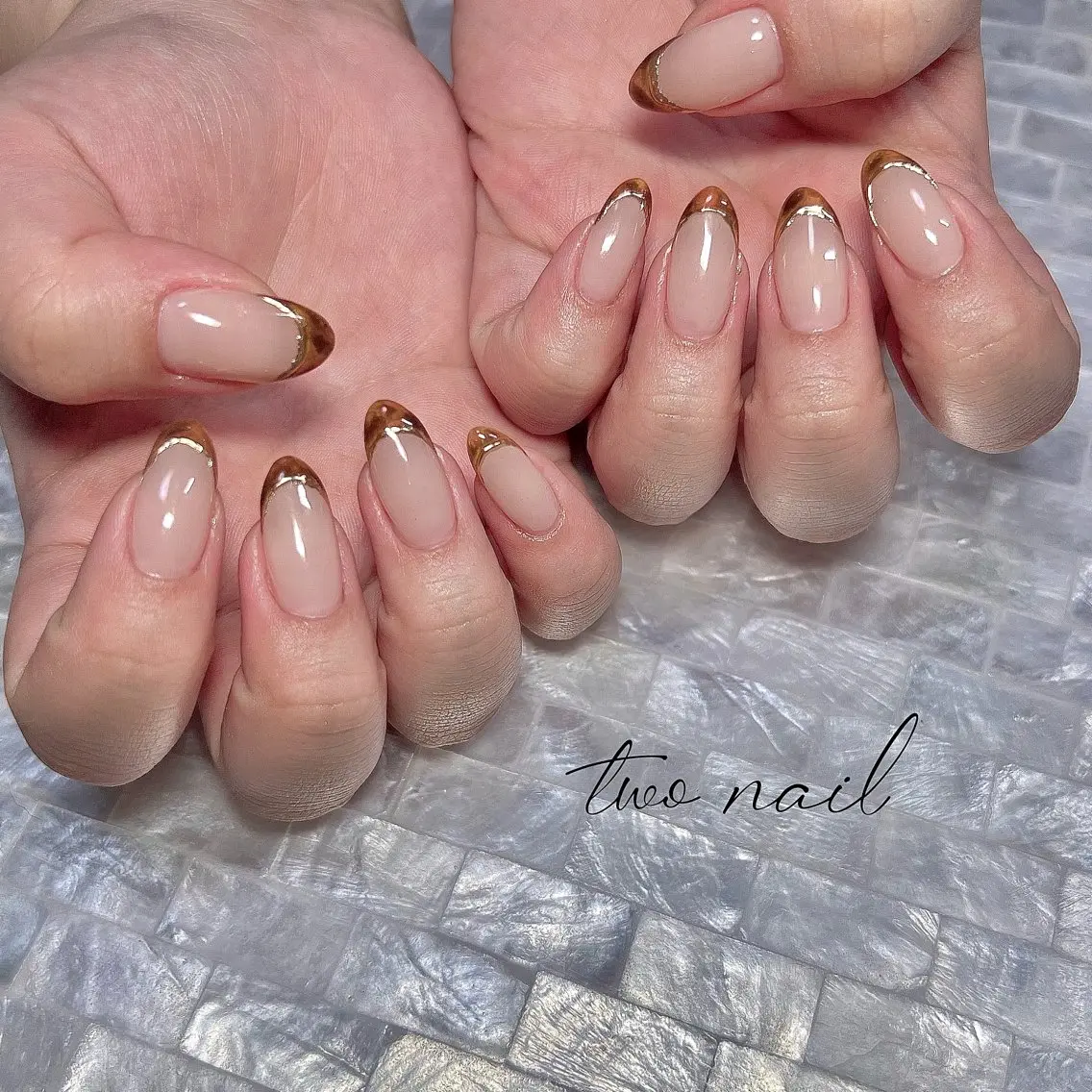 ネイル アートネイル べっ甲ネイル ネイルチップ ホワイト ハンドネイル two nailのネイルデザイン