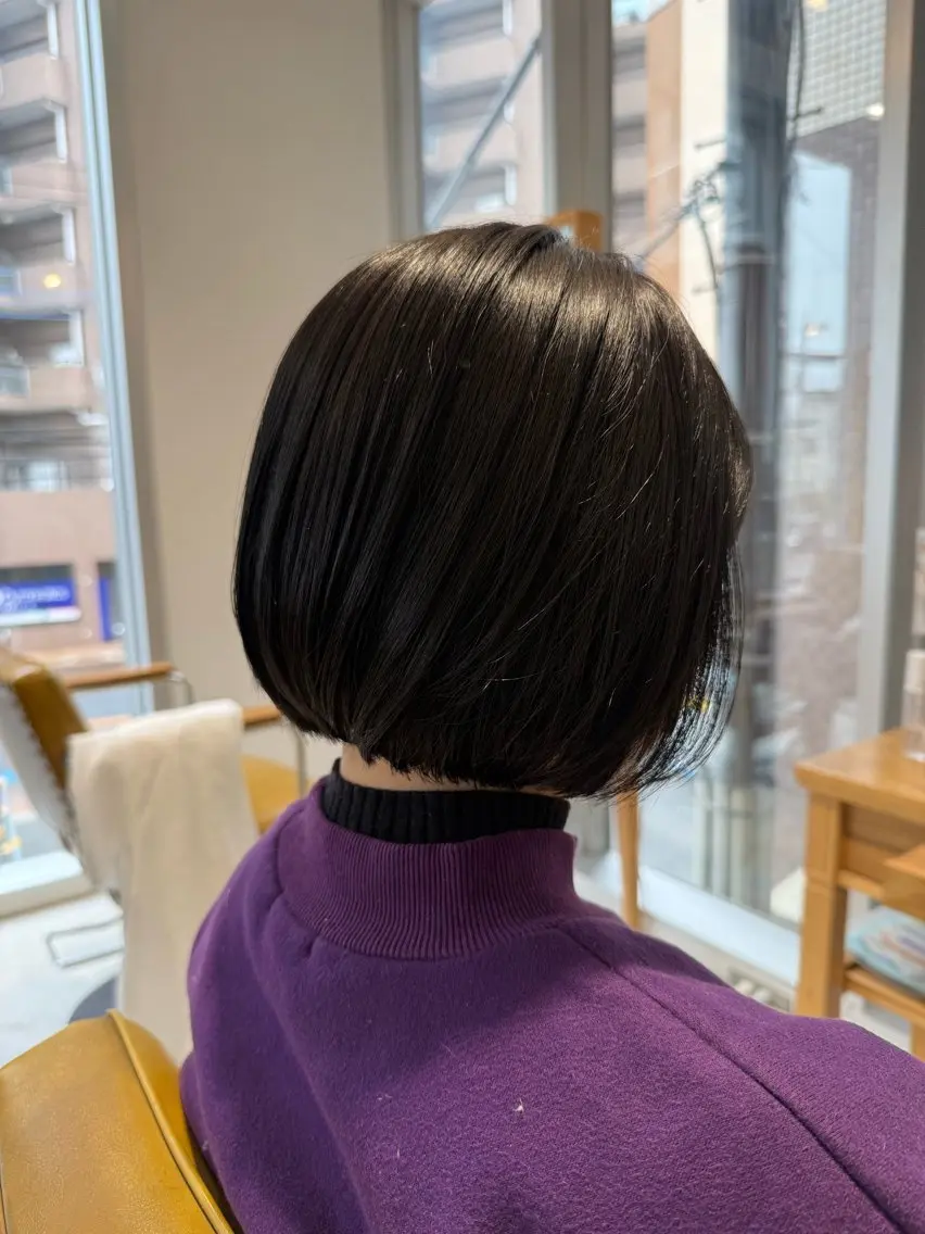 ショート カット ヘアカラー トリートメント 鈴木弥月/大人ボブ× 透明感カラーのヘアスタイル