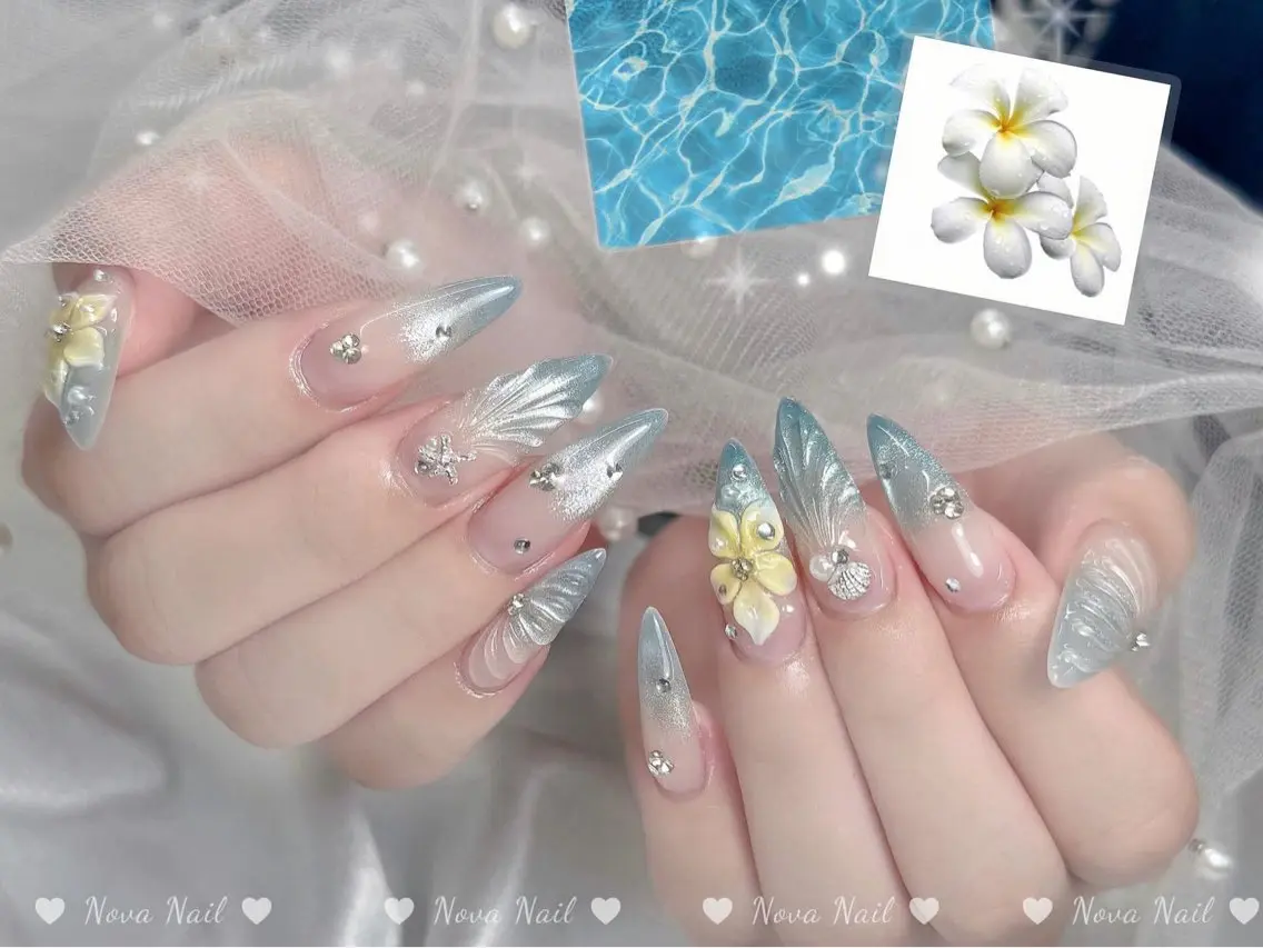 ネイル 長さ出し ジェルネイル ガーリー キラキラネイル 韓国ネイル ハンドネイル Nova Nail Nambaのネイルデザイン