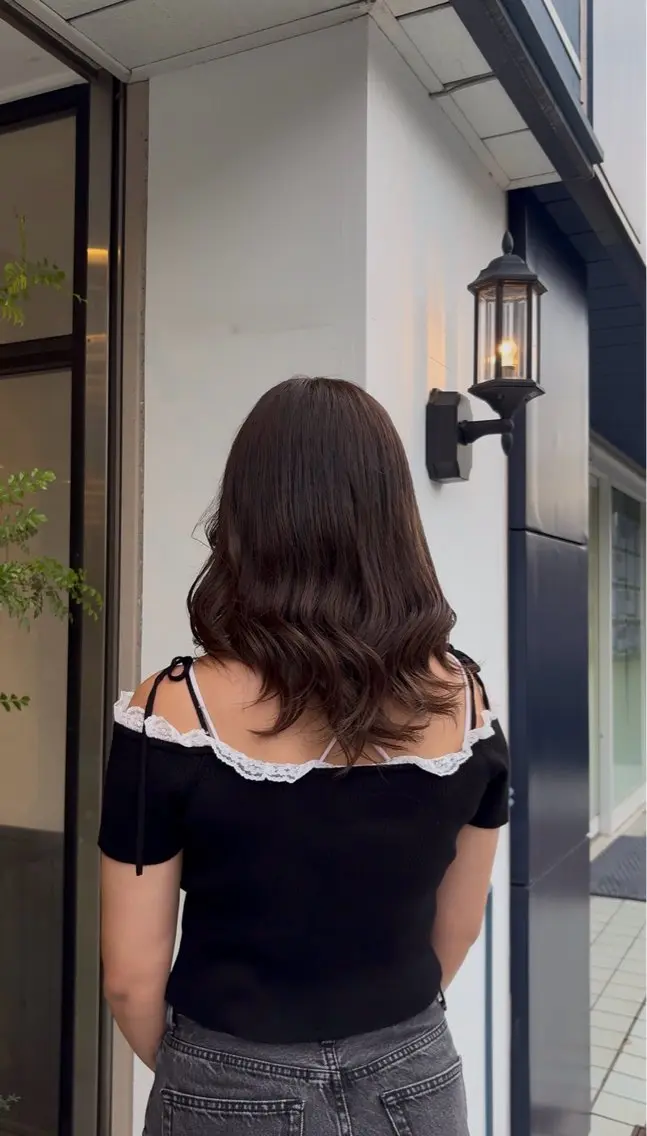 カラー ヘアカラー 新井 真央のヘアスタイル