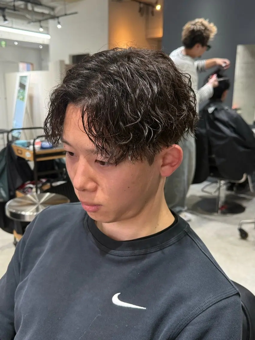 メンズ メンズパーマ カット 布施メンズ特化美容師 秋山 涼のヘアスタイル