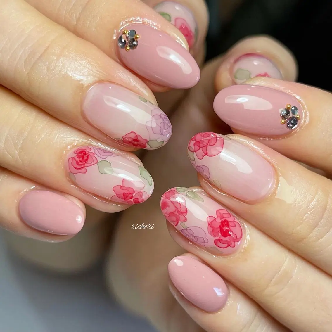 ミディアム ネイル richeri beautyのその他イメージ