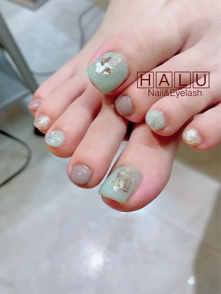 ネイル ハンドネイル フットネイル HALU ハルのネイルデザイン