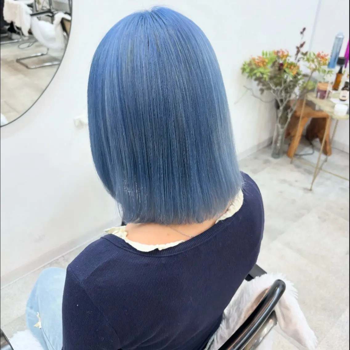 ミディアム カラー ブリーチ ブルーカラー ヘアカラー トリートメント ヘアセット 渋谷🤍ハイトーン 🤍ボブ🤍FUMUのヘアスタイル