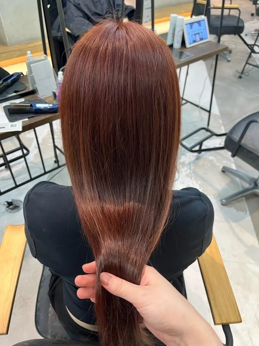 ロング カラー せりな🎀🕯️ /透明感カラーのヘアスタイル