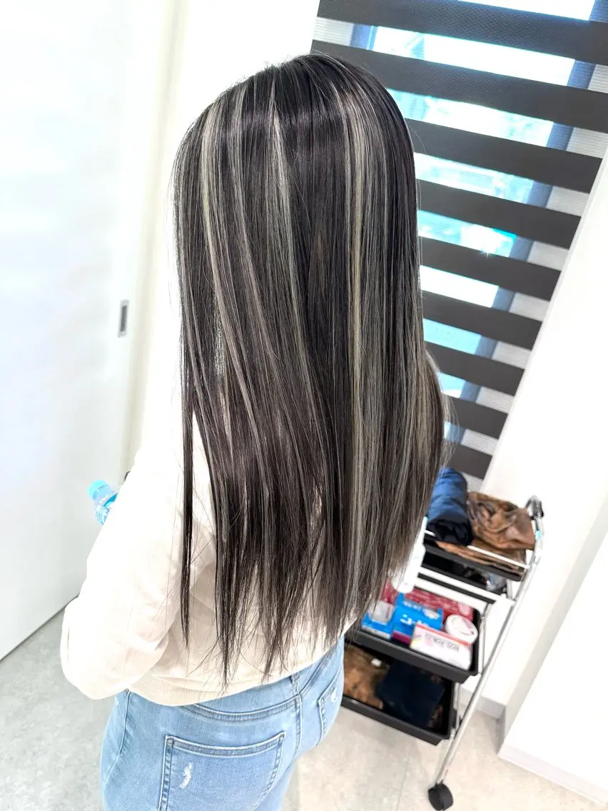 ロング カラー ヘアカラー 加藤 佑二のヘアスタイル