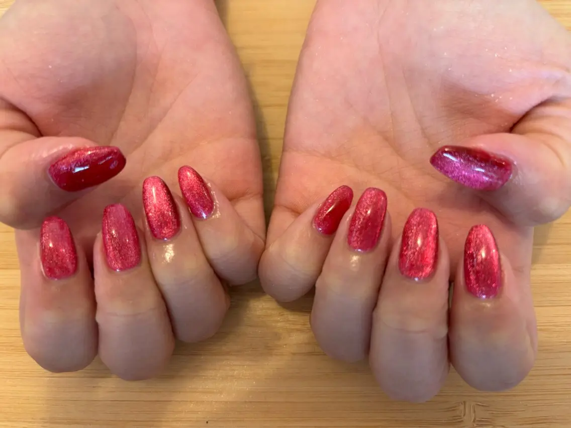 人気NO,1👆オフなし💅マグネット🧲ネイルの写真
