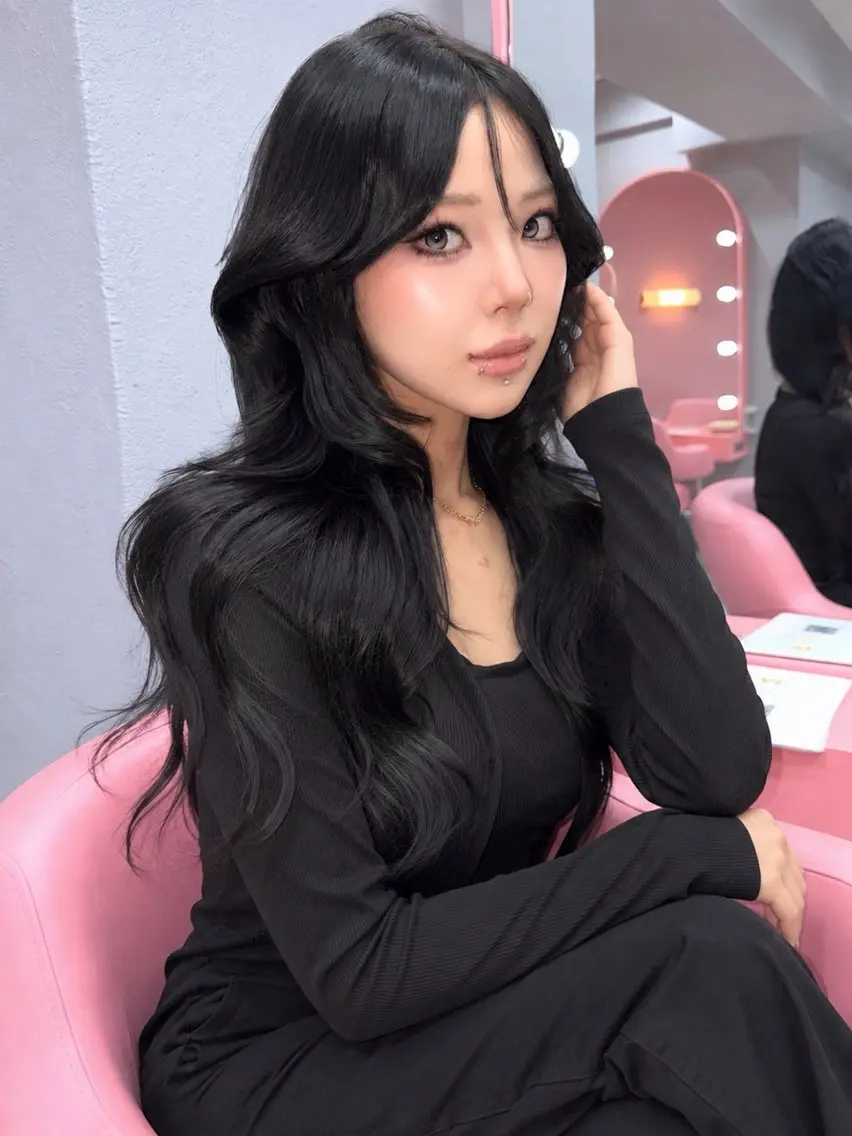 ロング カラー カット ヘアカラー トリートメント みうる🎀透明感艶髪 🫧レイヤーカットのヘアスタイル