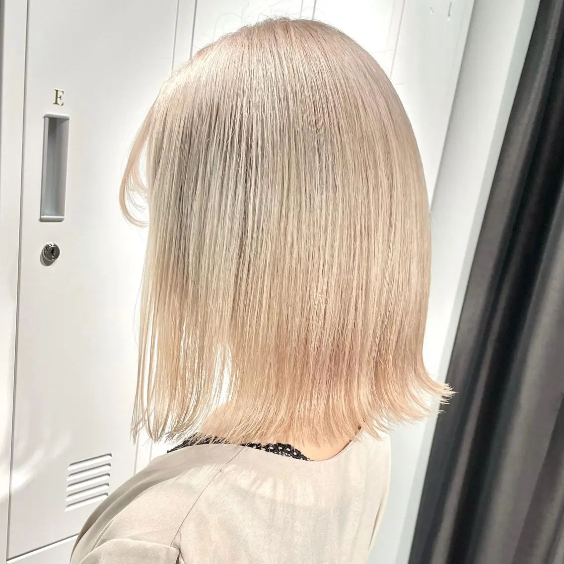 セミロング カラー ハイトーンカラー ヘアカラー トリートメント ✨MiL✨ ✨心斎橋✨のヘアスタイル