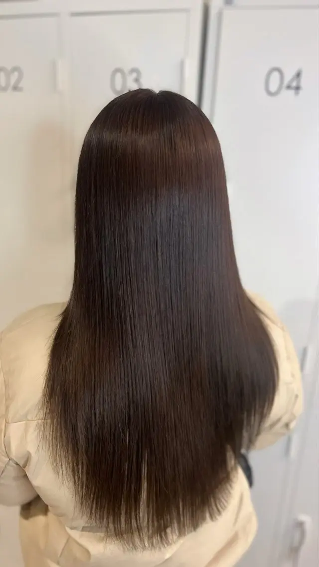 カラー Sakura/ ショート・レイヤーのヘアスタイル