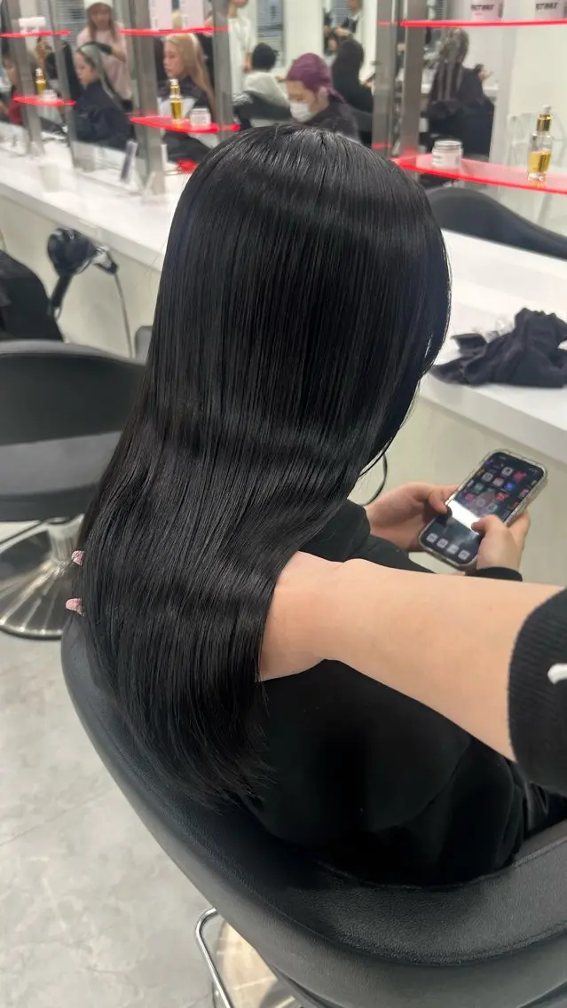 ロング カラー パーマ ヘアアレンジ メンズ キッズ ヘアカラー トリートメント ベージュブラウン 🎀Himari🎀のヘアスタイル