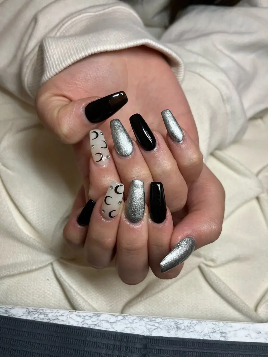 ネイル ハンドネイル nail.salon .Reversalのネイルデザイン