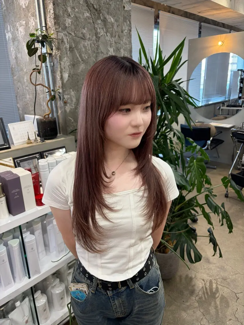 ロング カット アライ レンカのヘアスタイル