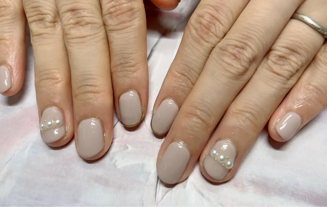 ネイル ハンドネイル mogunail &blowのネイルデザイン