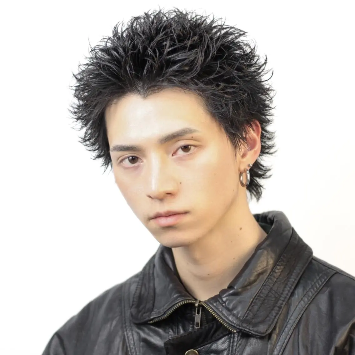 🔥男らしいバチイケスタイル🔥人気のスパイキーショートもパーマで簡単セット🔥メンズカット＋パーマ🔥の写真