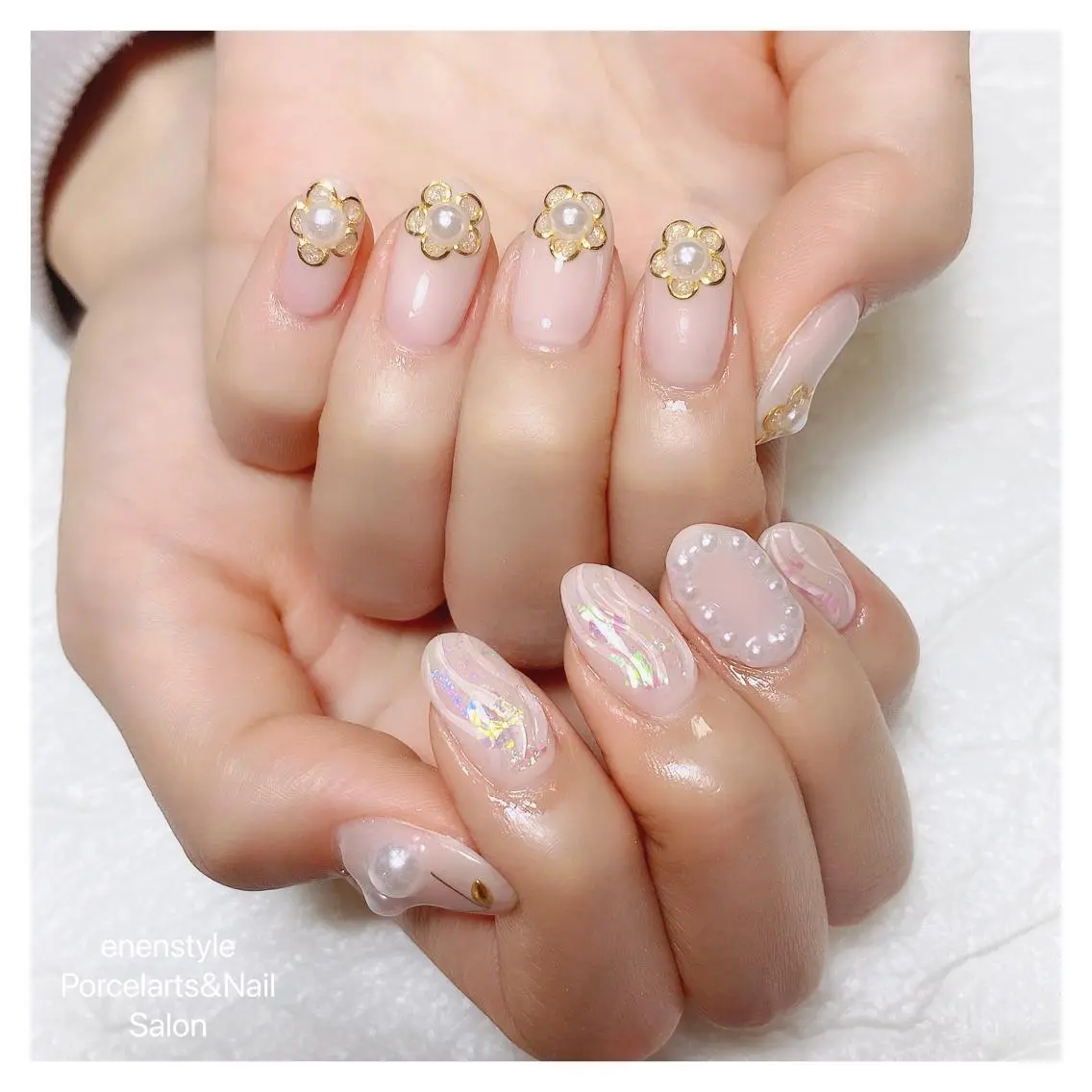 ミディアム ネイル ハンドネイル 🐾enen style 🐾のネイルデザイン
